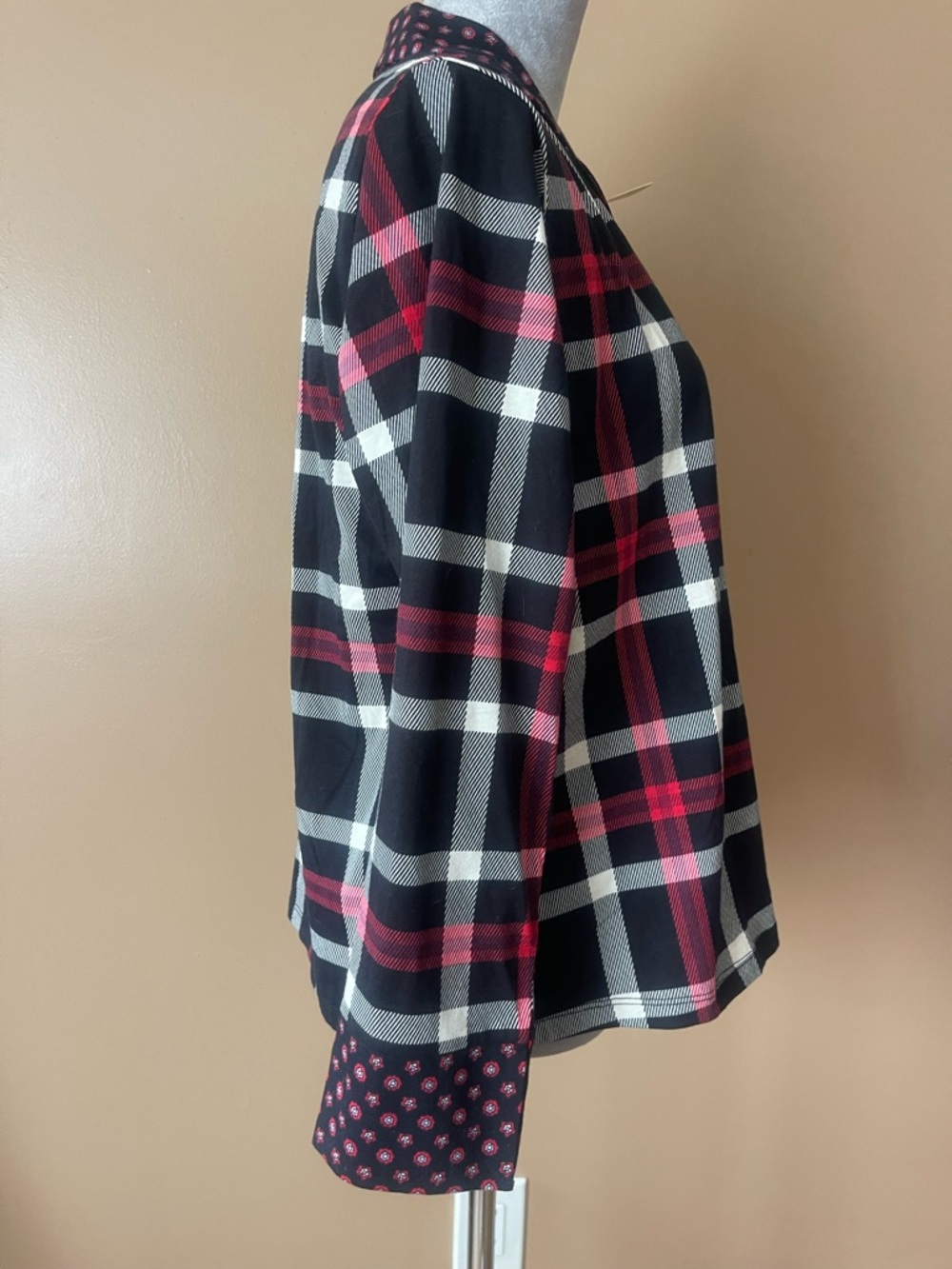 Vera Bradley Small pajama Blouse new - Picture 9 of 10